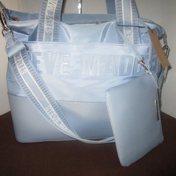 NWT - Steve Madden Gym Bag/Weekender - Picture 8 of 12
